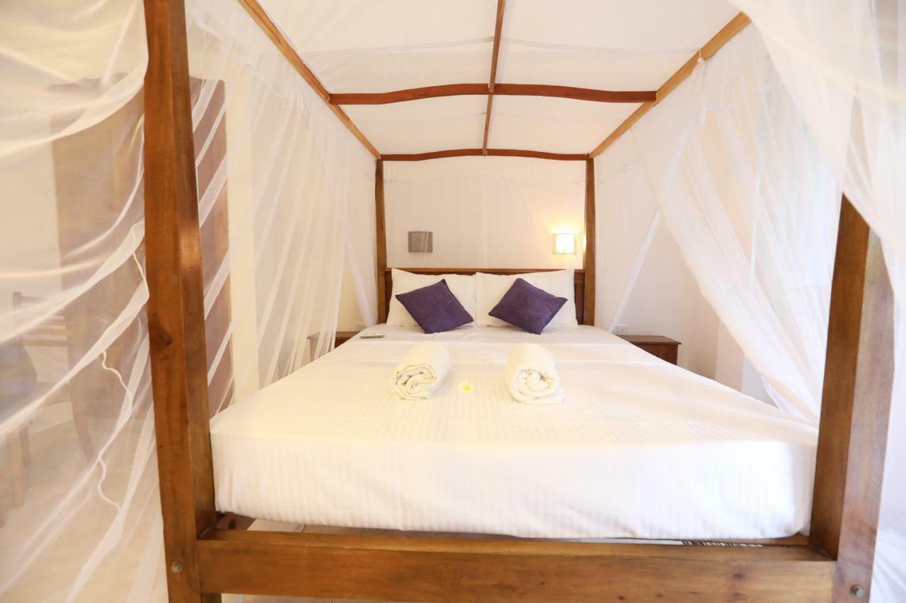 Dock Holiday Guest House 우나와투나 외부 사진
